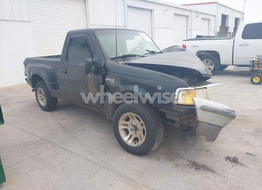 1996 Ford Ranger (VIN 1FTCR10A3TPB39391) main photo