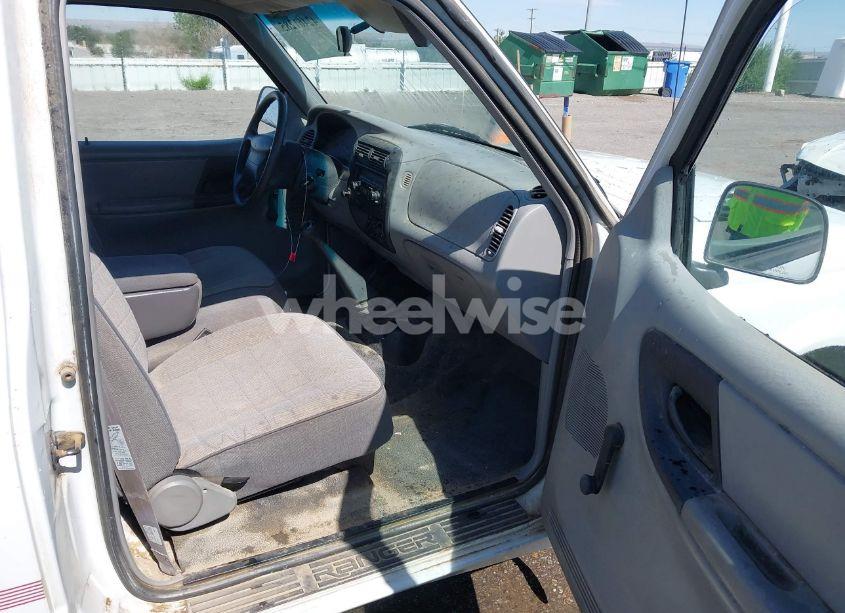 Photo 5 of 1995 Ford Ranger N/A (VIN 1FTCR10A5SUA65603)