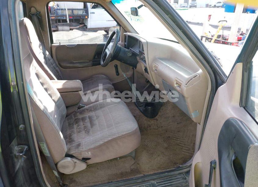 Photo 5 of 1993 Ford Ranger (VIN 1FTCR10A6PTA14043)