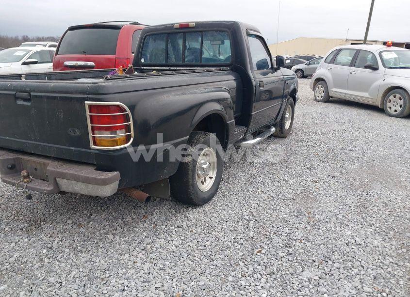 Photo 4 of 1997 Ford Ranger SPLASH/XLT (VIN 1FTCR10A6VPB17971)