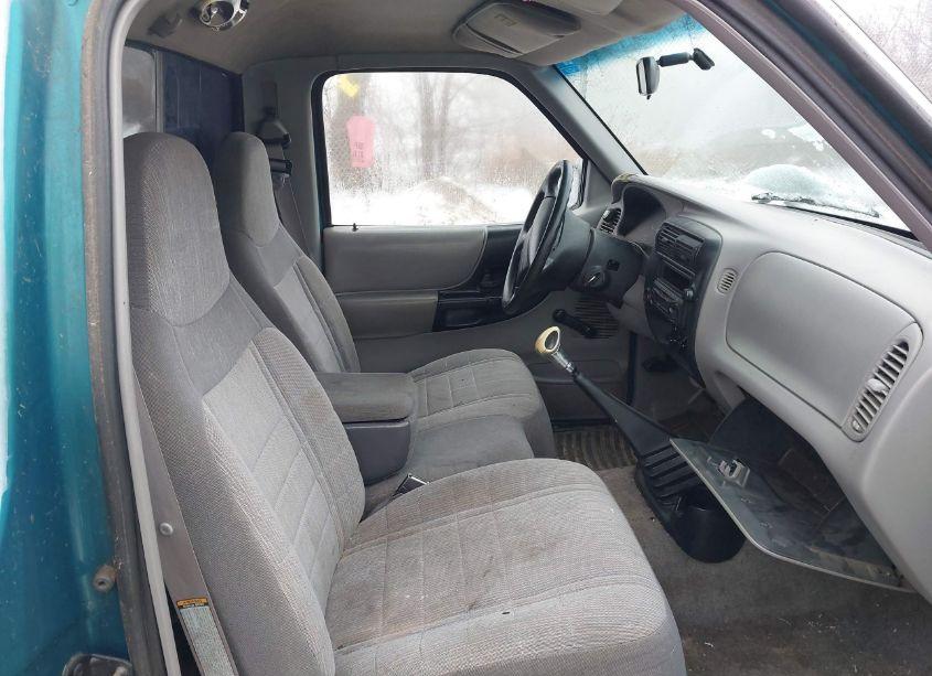 Photo 5 of 1997 Ford Ranger SPLASH/XL/XLT (VIN 1FTCR10A6VUD03138)