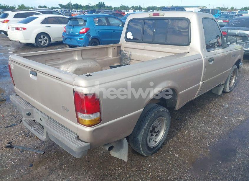 Photo 4 of 1995 Ford Ranger N/A (VIN 1FTCR10A7SUA16645)