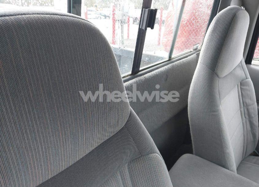 Photo 8 of 1997 Ford Ranger SPLASH/XL/XLT (VIN 1FTCR10A7VPA83846)