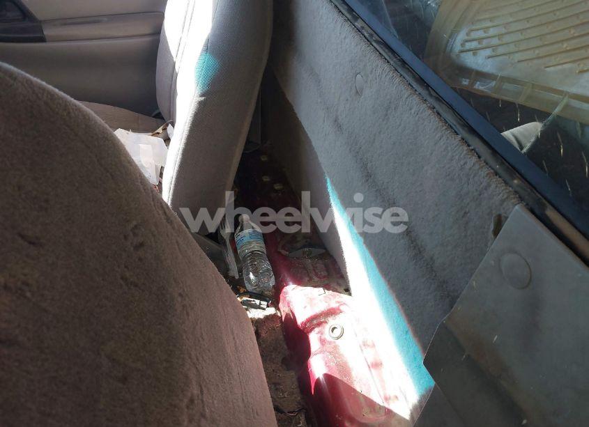 Photo 8 of 1997 Ford Ranger SPLASH/XL/XLT (VIN 1FTCR10AXVUB05405)