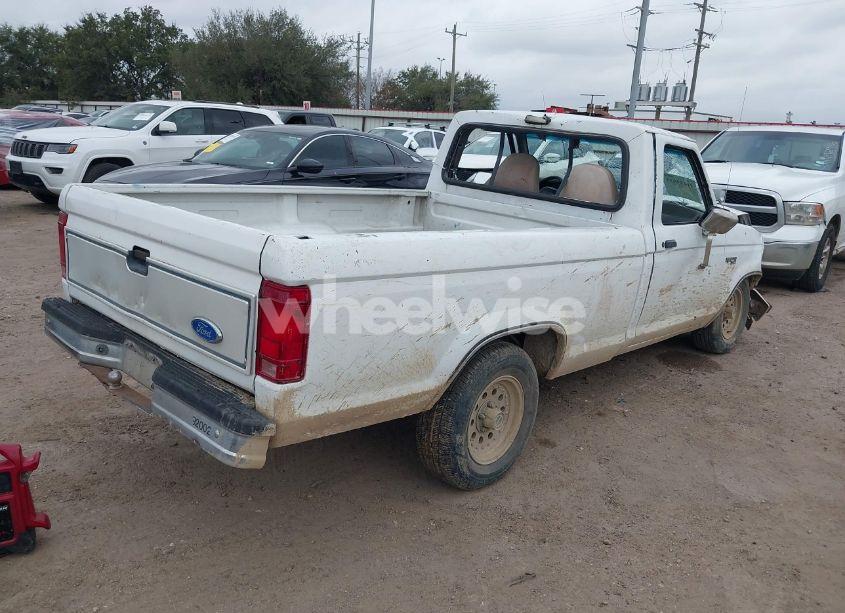 Photo 4 of 1992 Ford Ranger N/A (VIN 1FTCR10U3NUC64986)
