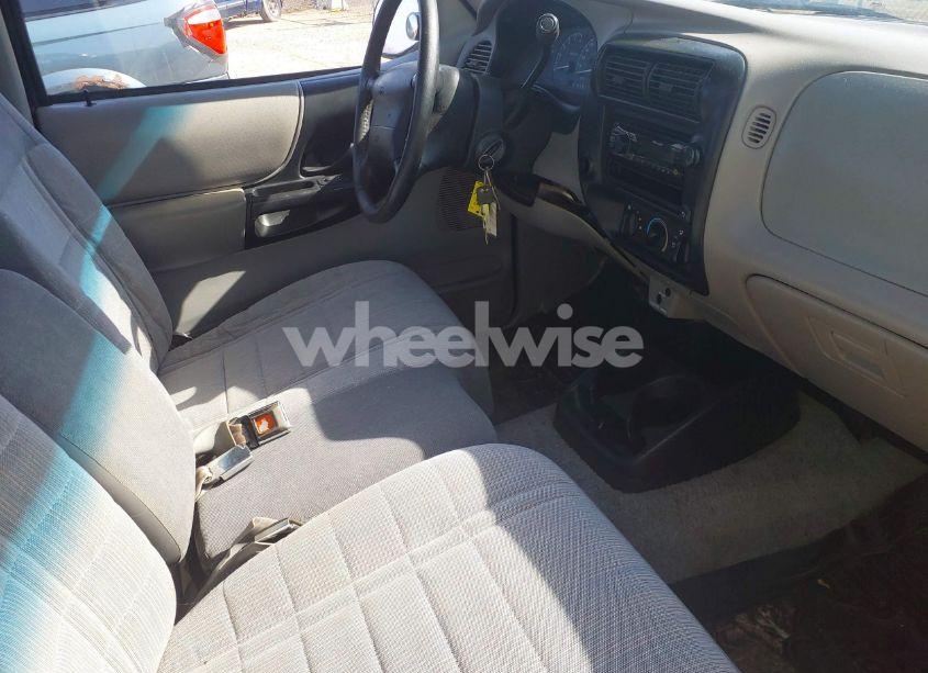 Photo 5 of 1997 Ford Ranger SPLASH/XL/XLT (VIN 1FTCR10U5VTA52709)