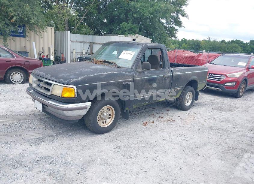 Photo 2 of 1997 Ford Ranger SPLASH/XL/XLT (VIN 1FTCR10X1VUB67702)