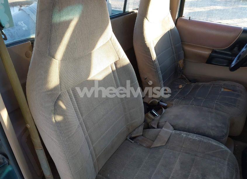 Photo 8 of 1997 Ford Ranger SPLASH/XL/XLT (VIN 1FTCR10X6VUB14171)