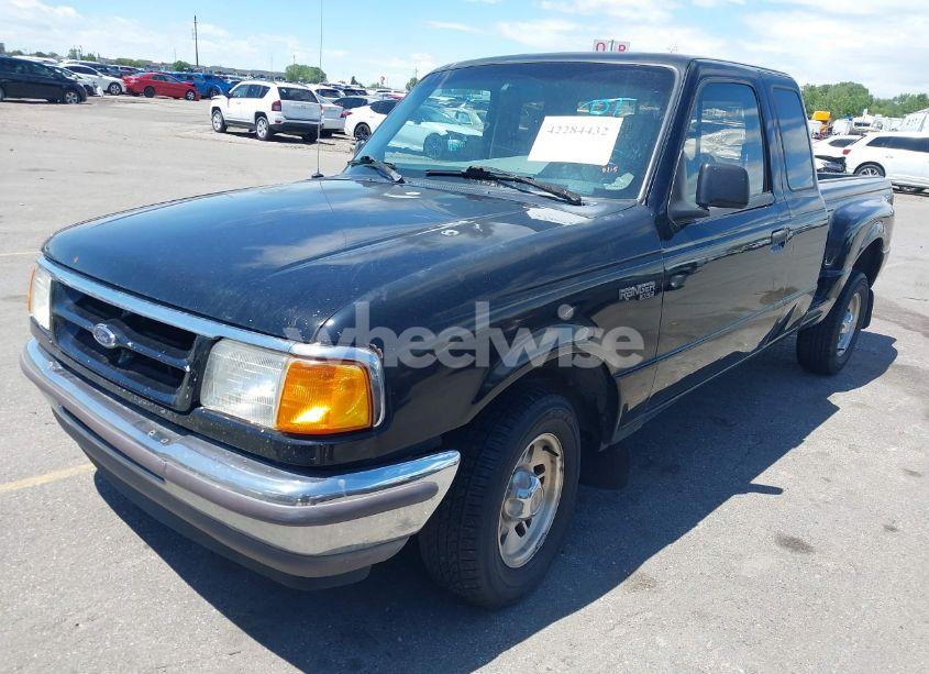 Photo 2 of 1997 Ford Ranger XL/XLT (VIN 1FTCR14A1VPA83805)