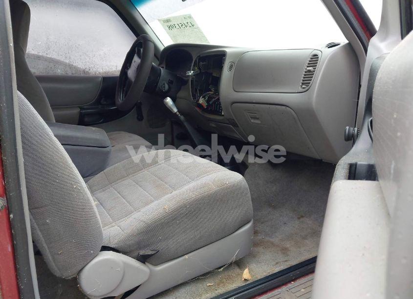 Photo 5 of 1997 Ford Ranger XL/XLT (VIN 1FTCR14A8VPA55371)