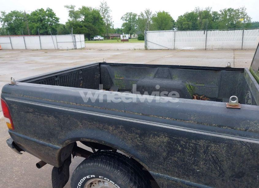 Photo 13 of 1994 Ford Ranger SUPER CAB (VIN 1FTCR14X2RPA04247)