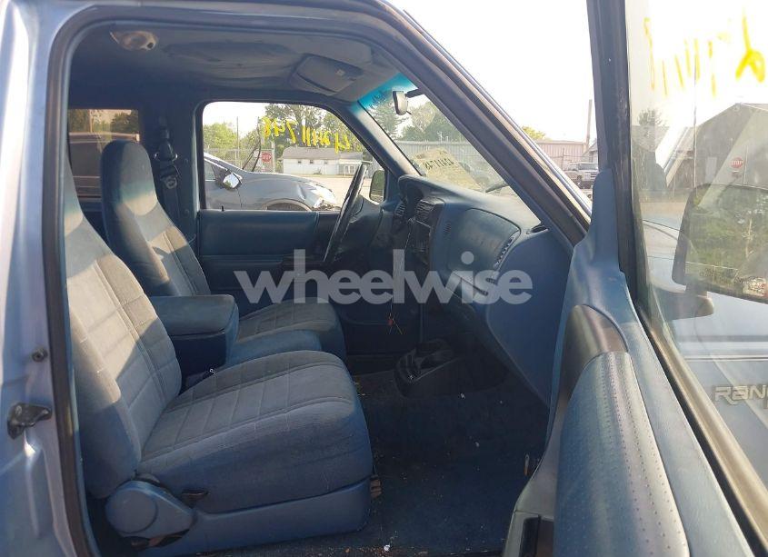 Photo 5 of 1997 Ford Ranger SPLASH/XLT (VIN 1FTCR14X3VPA36389)