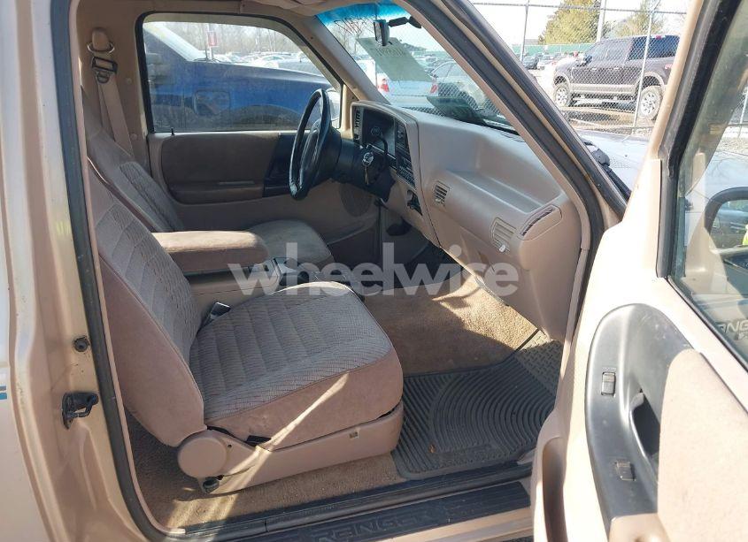 Photo 5 of 1994 Ford Ranger SUPER CAB (VIN 1FTCR15XXRPC53877)
