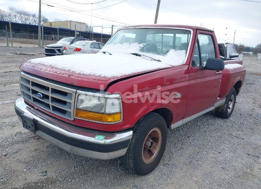 Photo 2 of 1992 Ford F150 (VIN 1FTDF15N1NKB23862)