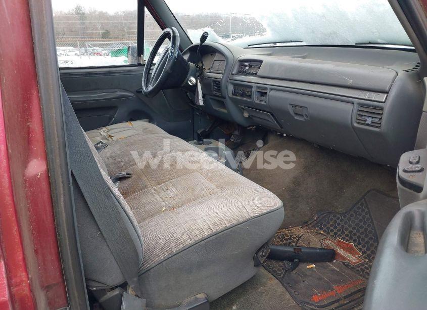 Photo 5 of 1992 Ford F150 (VIN 1FTDF15N1NKB23862)