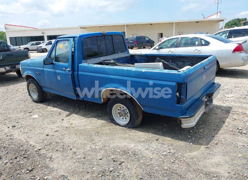 Photo 3 of 1992 Ford F150 (VIN 1FTDF15N8NNA04687)