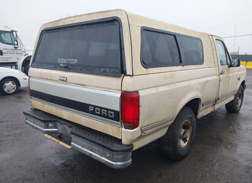 Photo 4 of 1992 Ford F150 (VIN 1FTDF15Y4NLA01744)