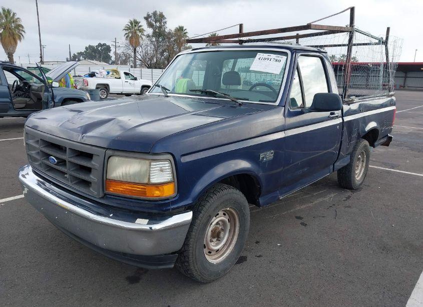 Photo 2 of 1995 Ford F150 (VIN 1FTDF15Y6SLB21315)