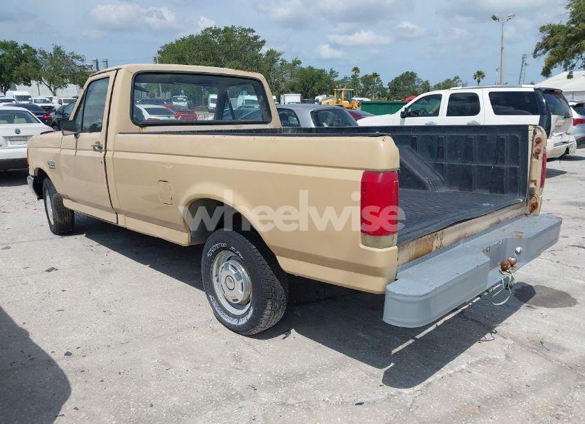 Photo 3 of 1988 Ford F150 (VIN 1FTDF15Y7JNA79417)