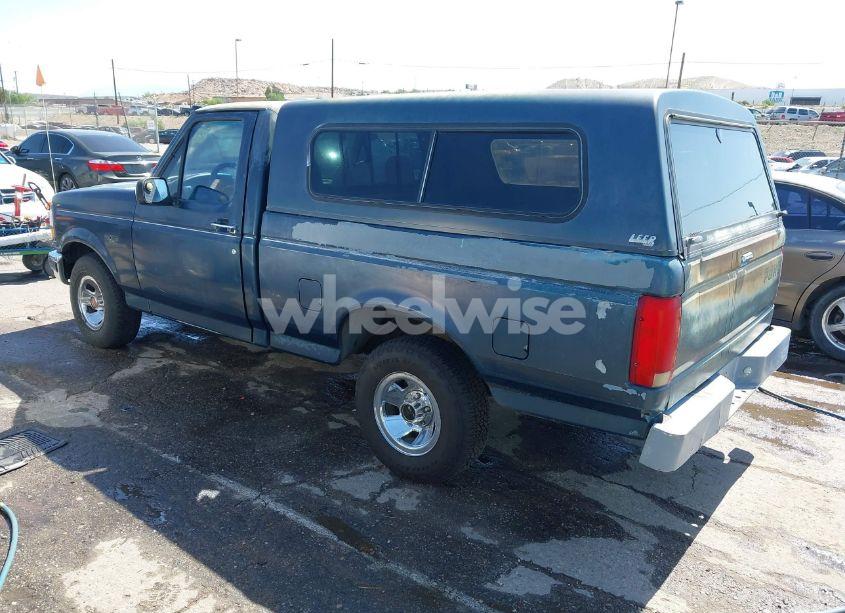 Photo 3 of 1992 Ford F150 (VIN 1FTDF15Y7NPA70761)