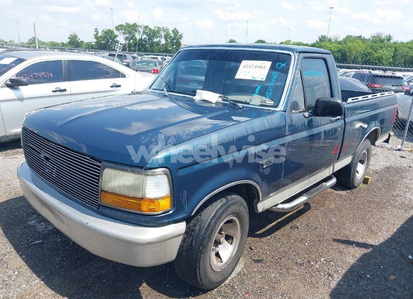 Photo 2 of 1995 Ford F150 (VIN 1FTDF15Y7SLA46995)