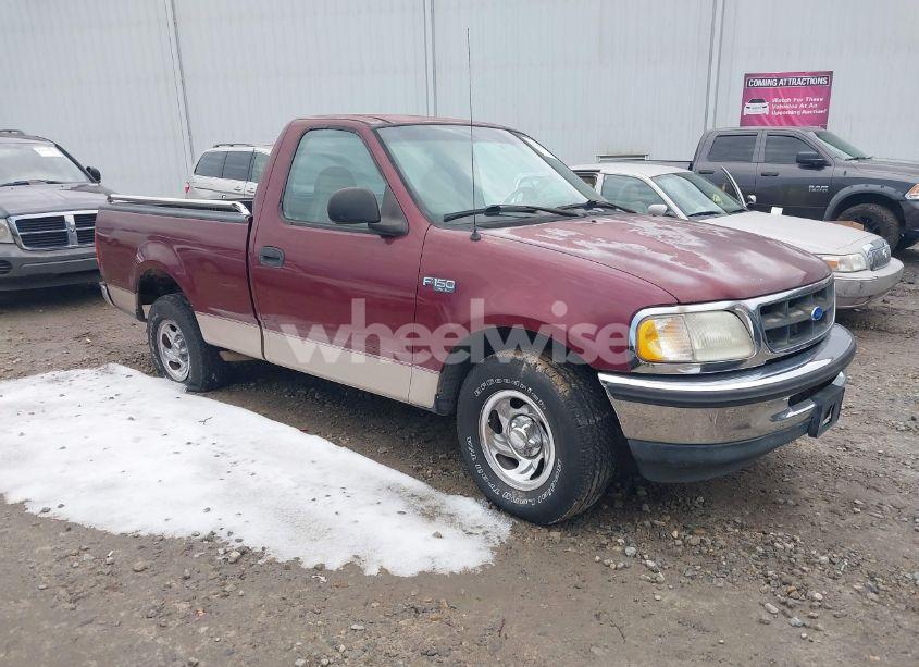 1997 Ford F-150 STANDARD/XL/XLT (VIN 1FTDF1721VNB44048) main photo