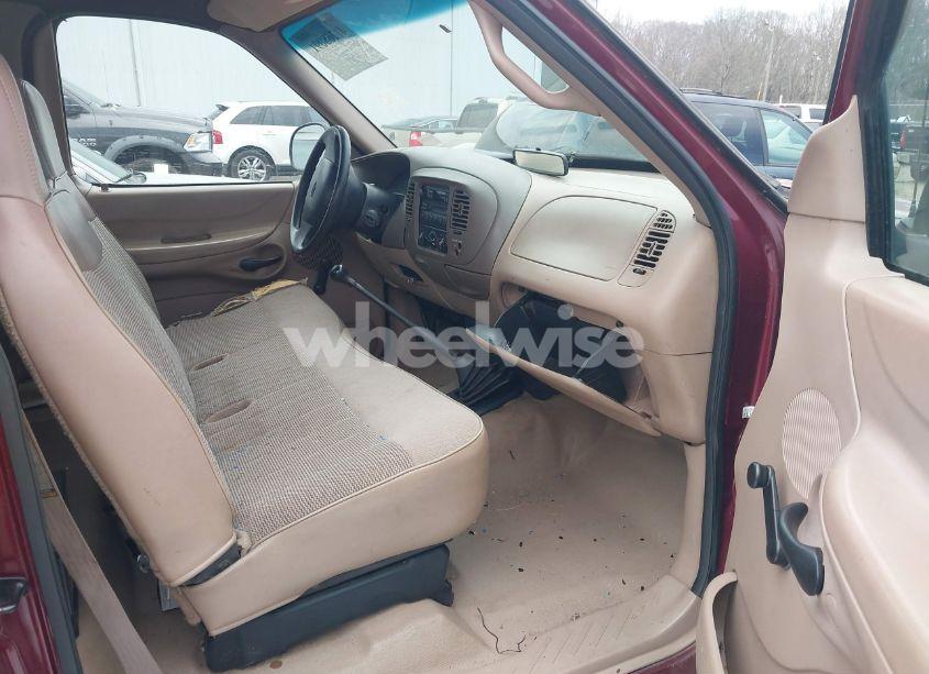 Photo 5 of 1997 Ford F-150 STANDARD/XL/XLT (VIN 1FTDF1721VNB44048)