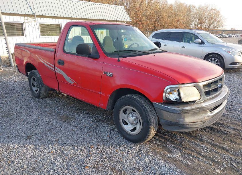 1997 Ford F-150 STANDARD/XL/XLT (VIN 1FTDF1722VKB38678) main photo