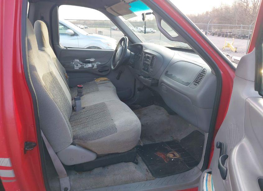 Photo 5 of 1997 Ford F-150 STANDARD/XL/XLT (VIN 1FTDF1722VKB38678)