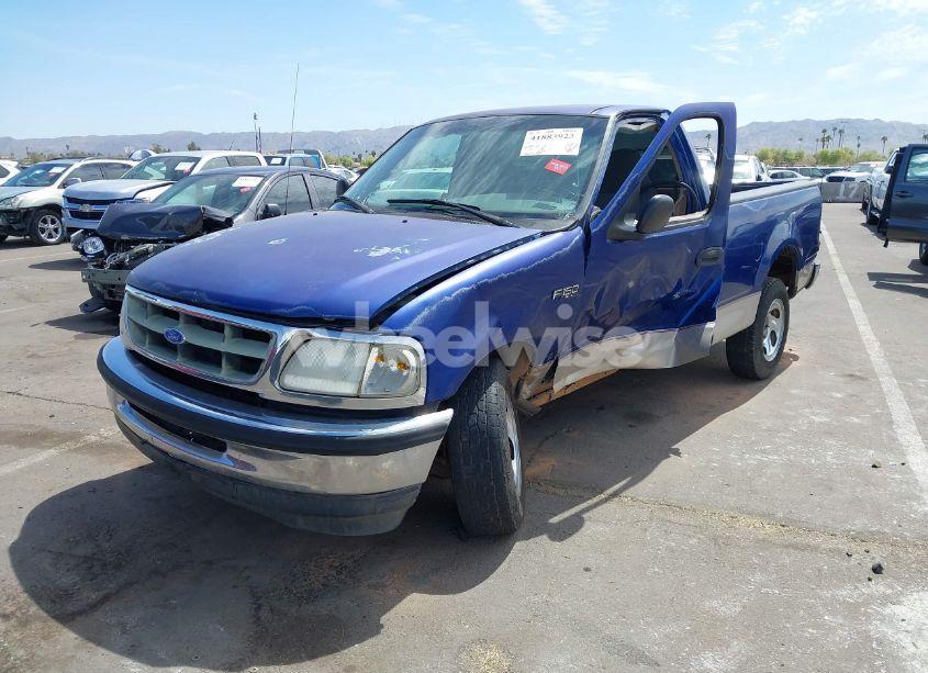 Photo 2 of 1997 Ford F-150 STANDARD/XL/XLT (VIN 1FTDF1722VKB97679)