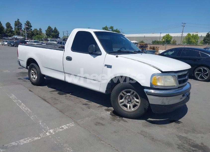 1997 Ford F-150 STANDARD/XL/XLT (VIN 1FTDF1724VKD07857) main photo