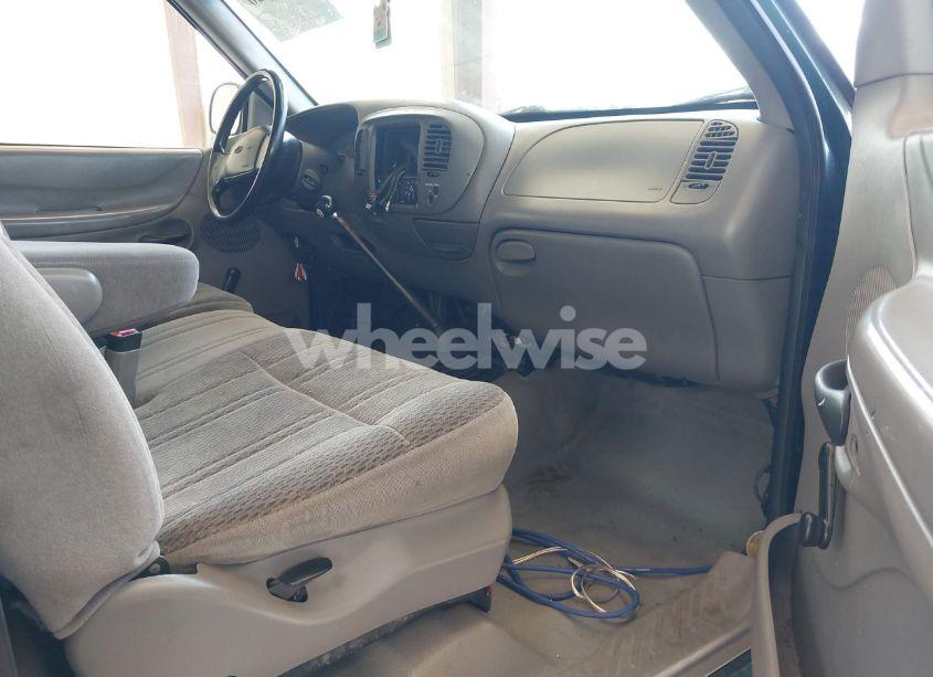 Photo 5 of 1997 Ford F-150 STANDARD/XL/XLT (VIN 1FTDF1727VKC49064)