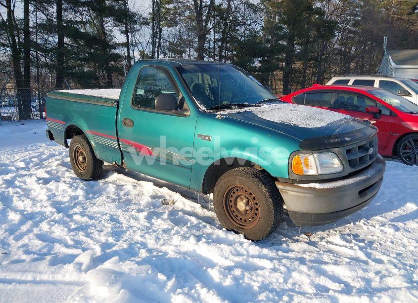 1997 Ford F-150 STANDARD/XL/XLT (VIN 1FTDF1727VNA29132) main photo