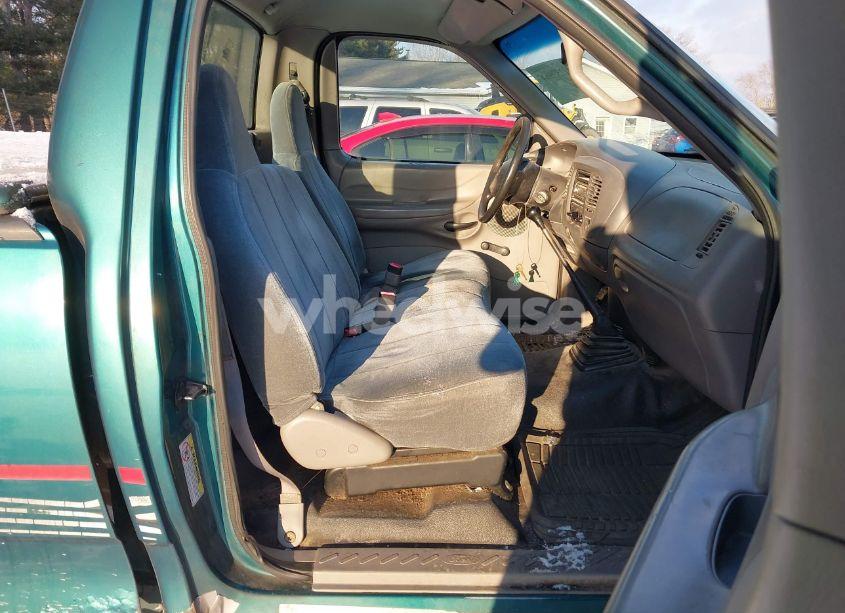 Photo 5 of 1997 Ford F-150 STANDARD/XL/XLT (VIN 1FTDF1727VNA29132)