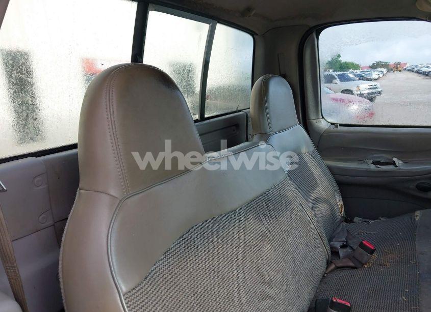 Photo 8 of 1997 Ford F-150 STANDARD/XL/XLT (VIN 1FTDF1727VNC04656)