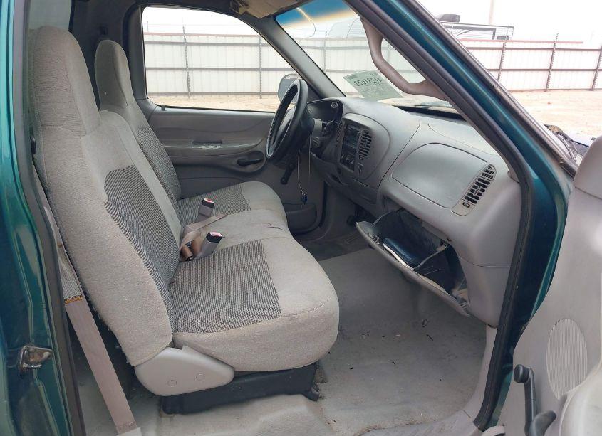 Photo 5 of 1997 Ford F-150 STANDARD/XL/XLT (VIN 1FTDF1729VKB00820)