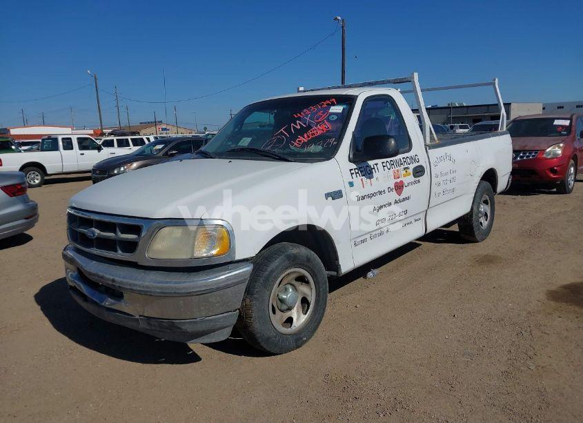 Photo 2 of 1997 Ford F-150 LARIAT/STANDARD/XL/XLT (VIN 1FTDF1768VKA24705)