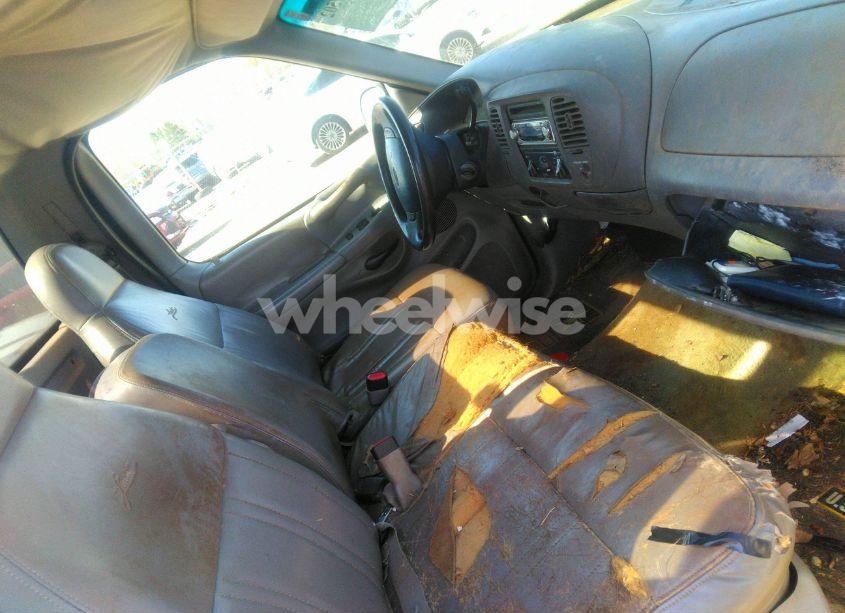 Photo 5 of 1997 Ford F-150 LARIAT/STANDARD/XL/XLT (VIN 1FTDF1769VNB76555)