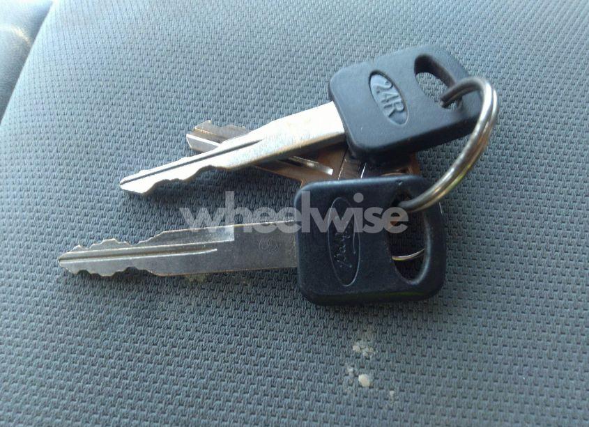 Photo 11 of 1997 Ford F-150 LARIAT/STANDARD/XL/XLT (VIN 1FTDF17W5VLA93748)