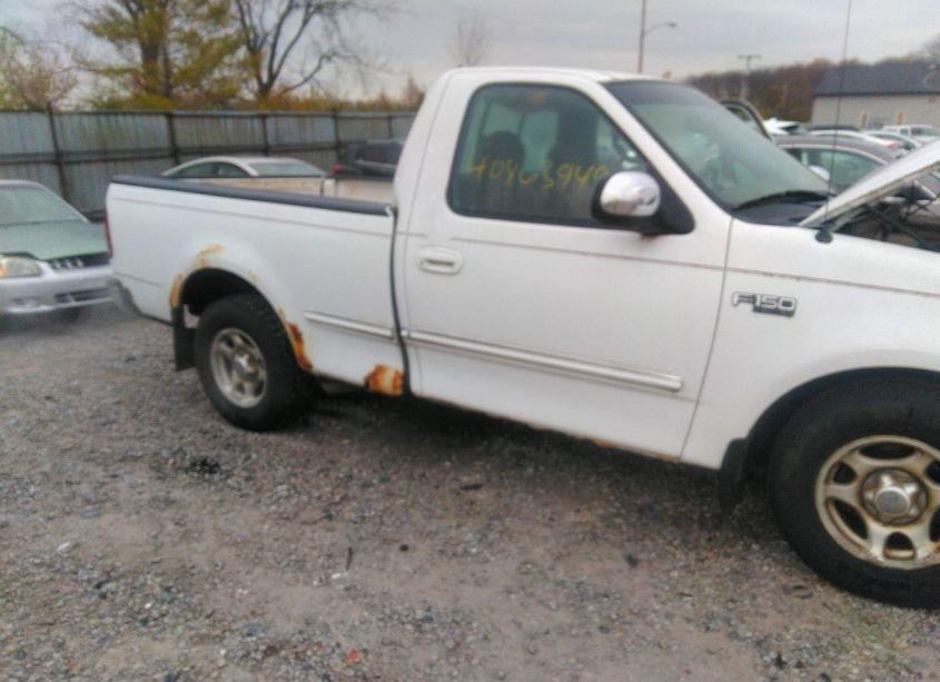 Photo 12 of 1997 Ford F-150 LARIAT/STANDARD/XL/XLT (VIN 1FTDF17W9VNB45242)