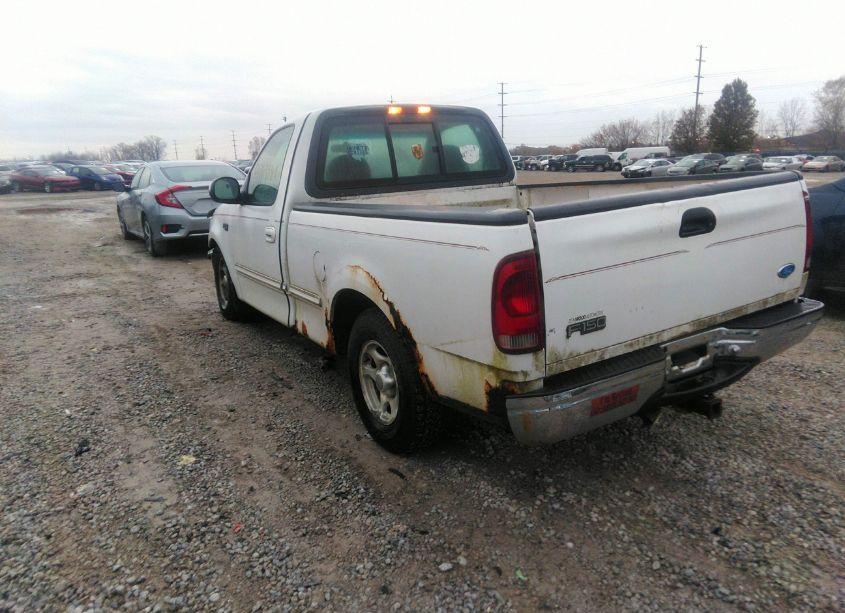Photo 3 of 1997 Ford F-150 LARIAT/STANDARD/XL/XLT (VIN 1FTDF17W9VNB45242)