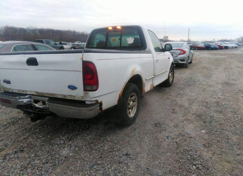 Photo 4 of 1997 Ford F-150 LARIAT/STANDARD/XL/XLT (VIN 1FTDF17W9VNB45242)