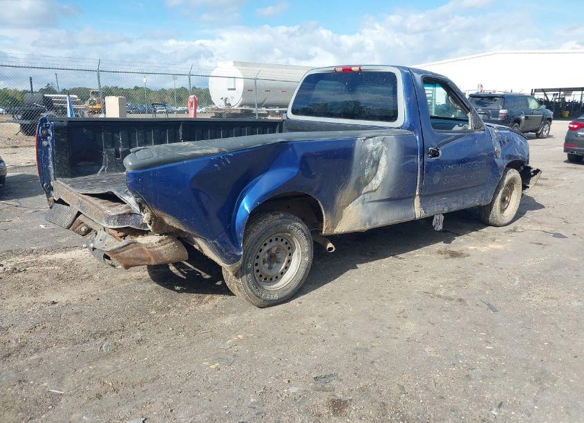 Photo 4 of 1997 Ford F-150 LARIAT/STANDARD/XL/XLT (VIN 1FTDF17W9VNC25110)