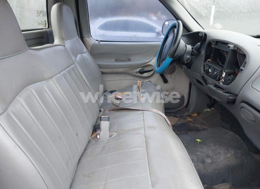 Photo 5 of 1997 Ford F-150 LARIAT/STANDARD/XL/XLT (VIN 1FTDF17WXVNC27450)