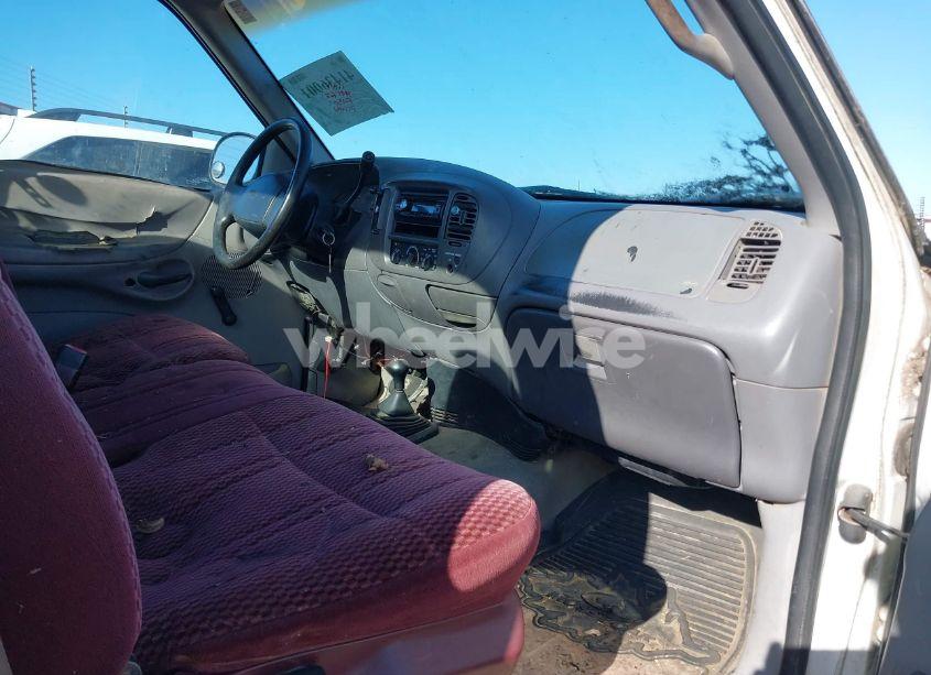 Photo 5 of 1997 Ford F-150 STANDARD/XL/XLT (VIN 1FTDF1825VNC38853)