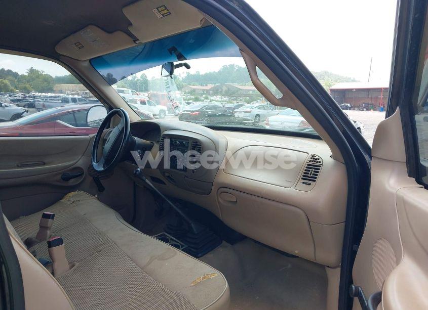 Photo 5 of 1997 Ford F-150 STANDARD/XL/XLT (VIN 1FTDF1827VND24519)