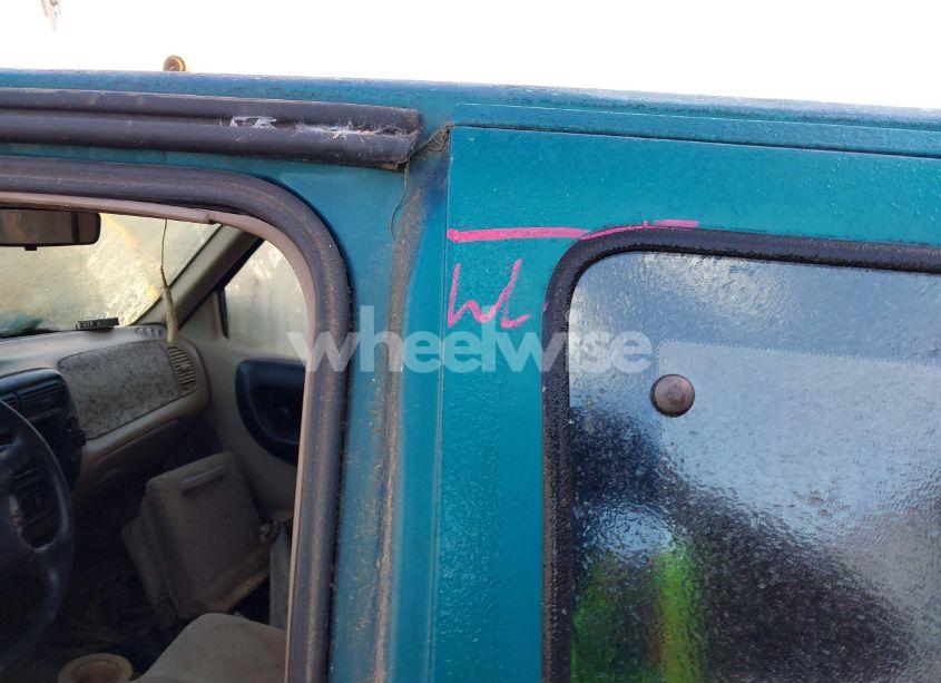 Photo 6 of 1997 Ford Ranger SPLASH/STX/XLT (VIN 1FTDR15X1VTA79445)