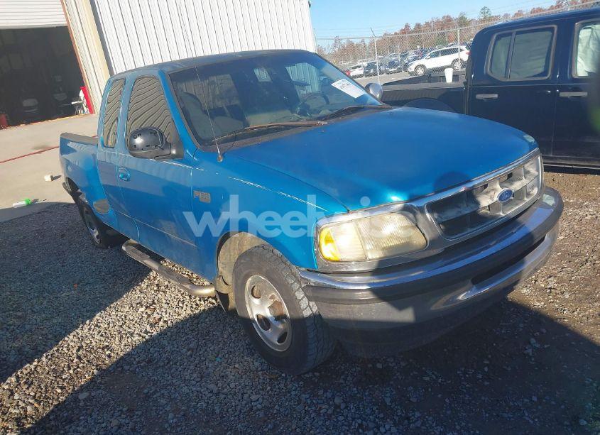 1997 Ford F-150 XL/XLT (VIN 1FTDX072XVKC24487) main photo