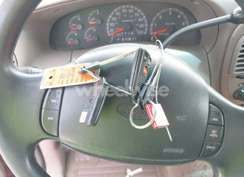 Photo 11 of 1997 Ford F-150 LARIAT/XL/XLT (VIN 1FTDX08W5VKB90167)