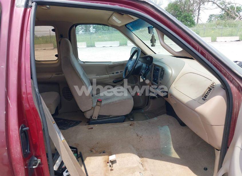 Photo 5 of 1997 Ford F-150 LARIAT/XL/XLT (VIN 1FTDX08W5VKB90167)